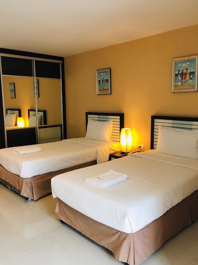 Similan Mansion Hotel Bang Saen Exterior photo