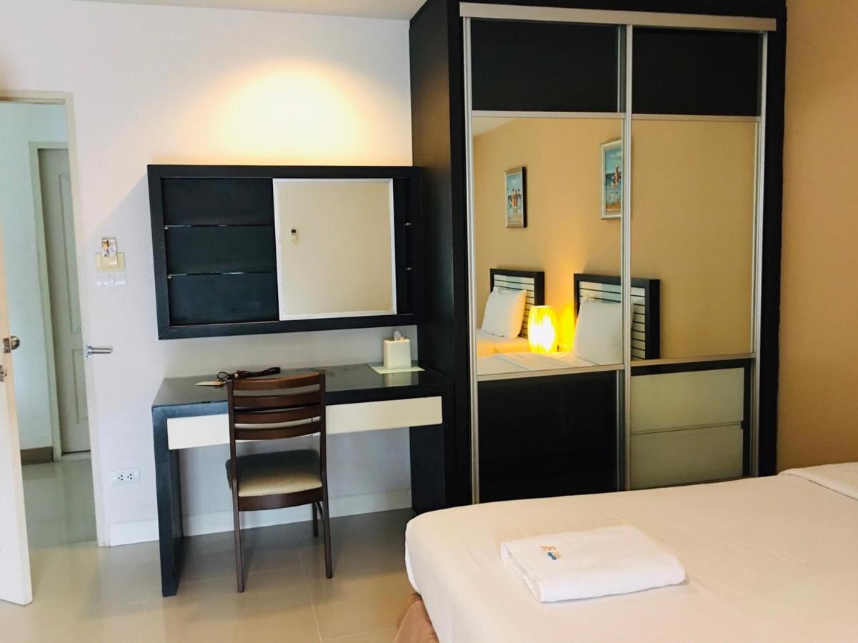 Similan Mansion Hotel Bang Saen Exterior photo
